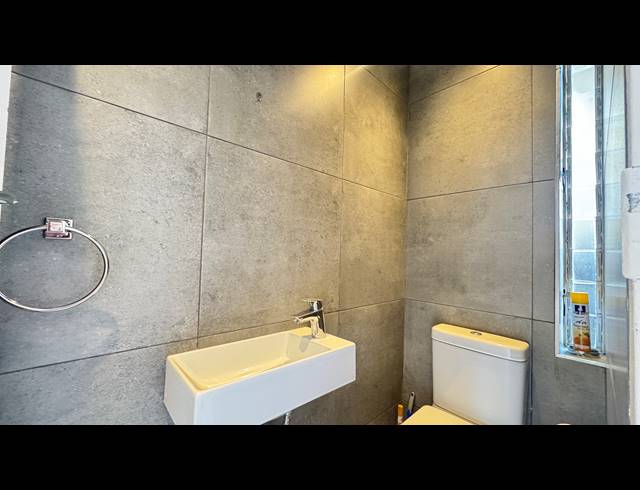 2 BEDROOM APARTMENT FOR SALE IN DURBAN CENTRAL